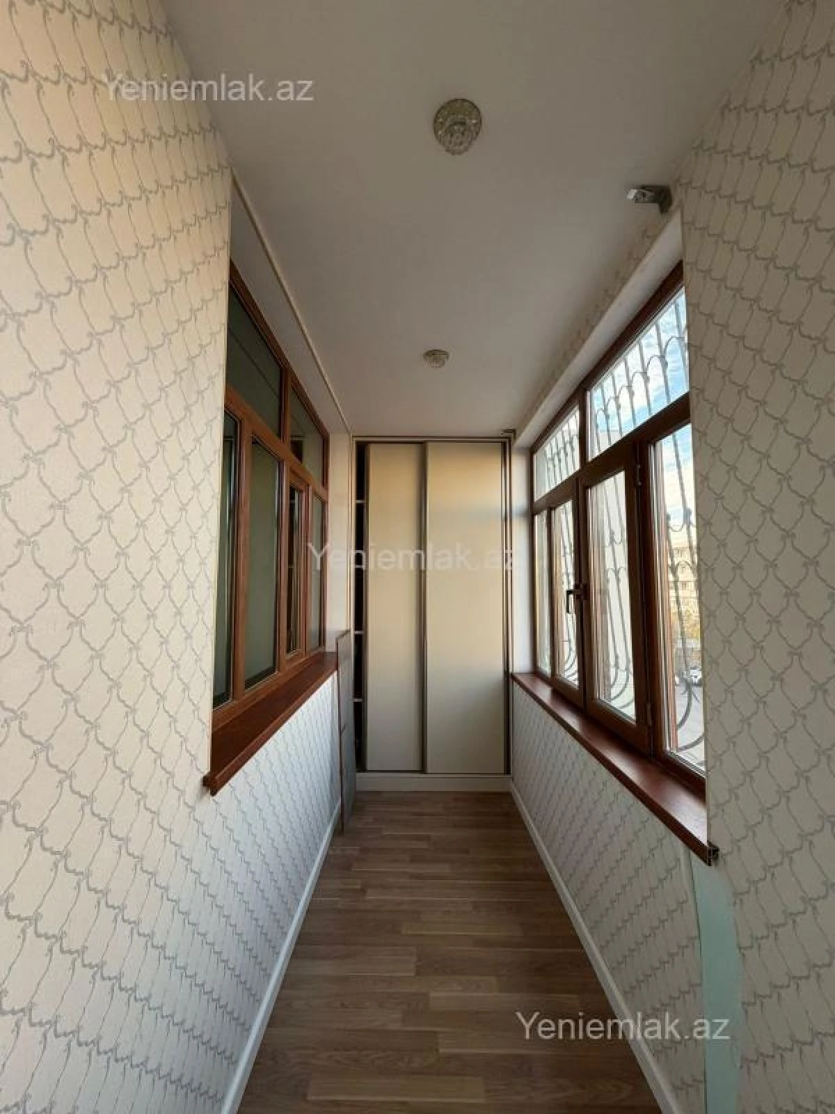 Satılır 5 otaqlı köhnə tikili 125 m²