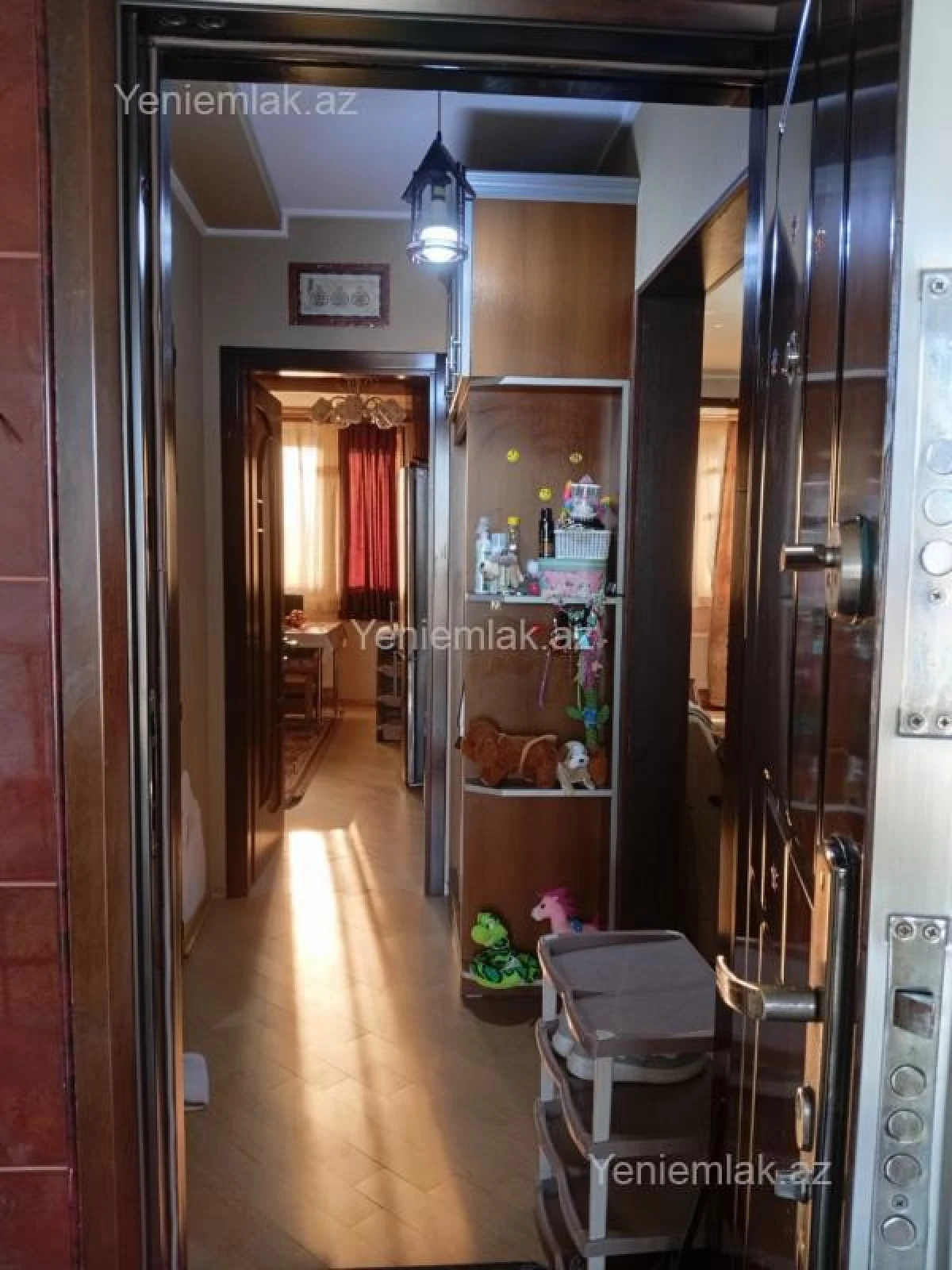 Satılır 2 otaqlı köhnə tikili 54 m²