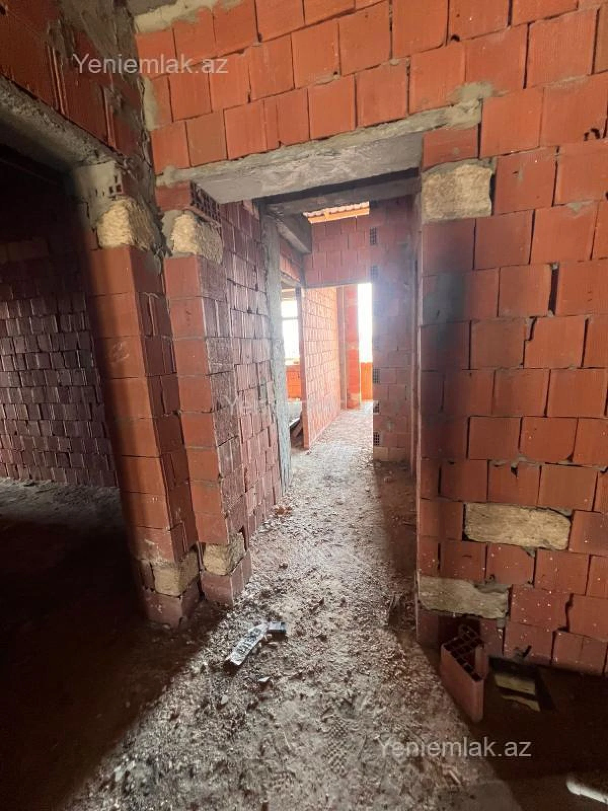 Satılır 1 otaqlı yeni tikili 44 m²