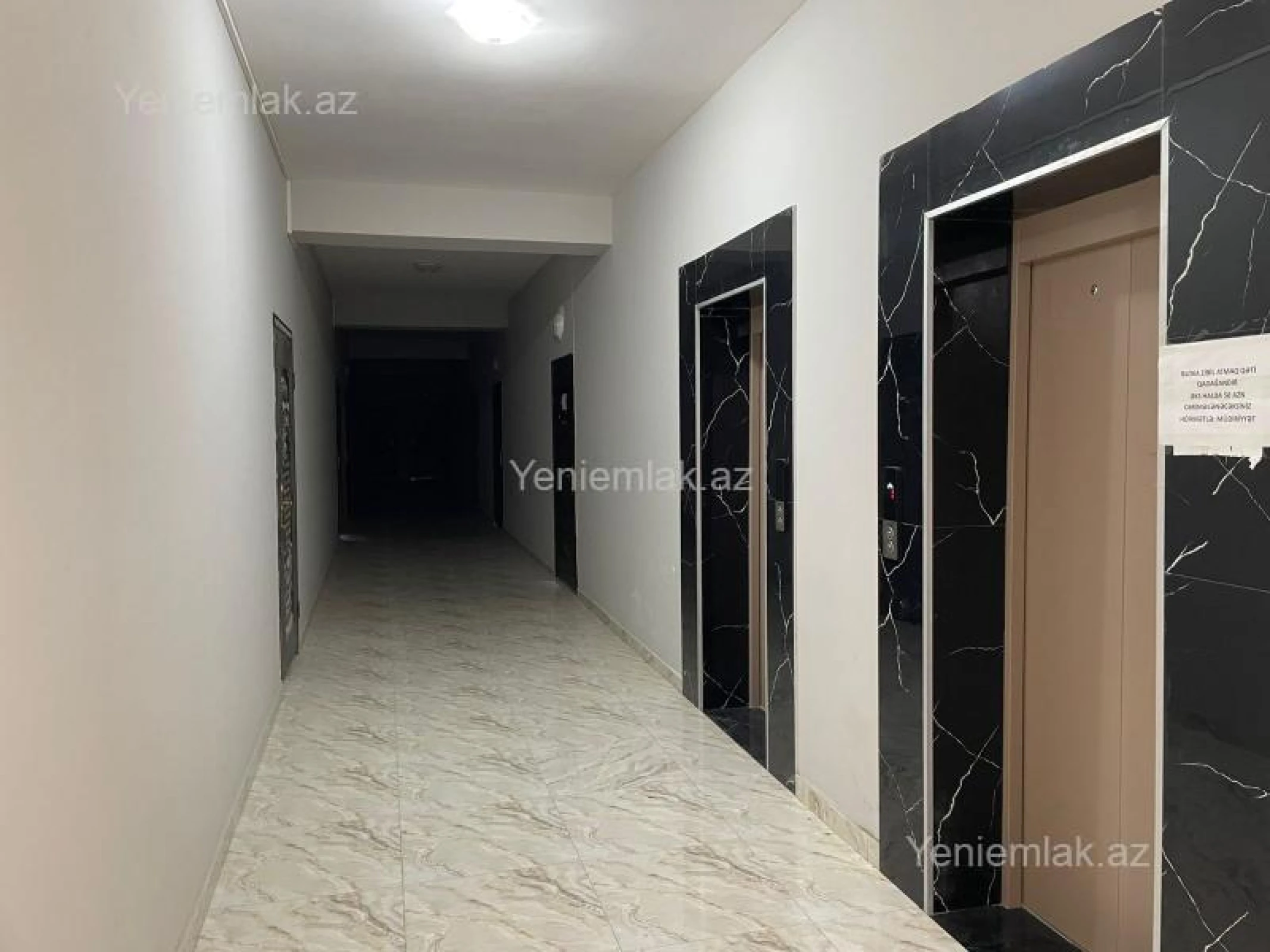 Satılır 3 otaqlı yeni tikili 84 m²