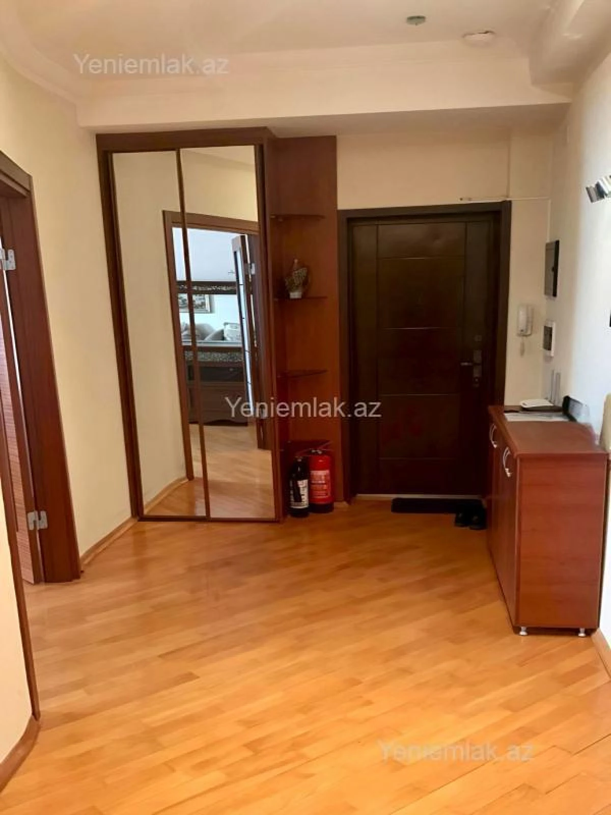 Satılır 2 otaqlı yeni tikili 86 m²