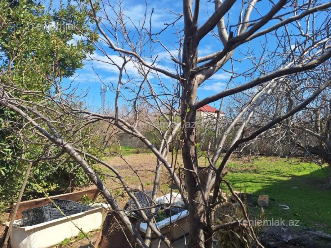 Satılır 6 otaqlı həyət evi 160 m²