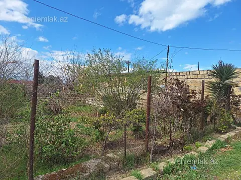 Satılır 6 otaqlı həyət evi 160 m²
