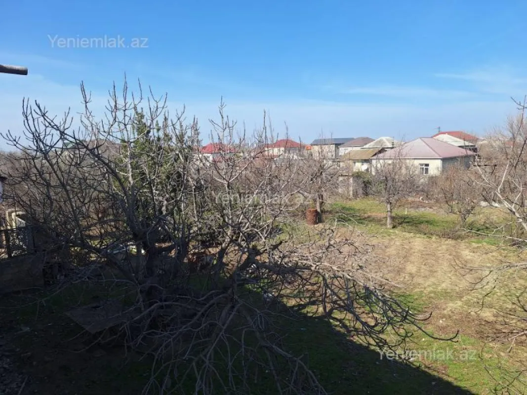 Satılır 6 otaqlı həyət evi 160 m²