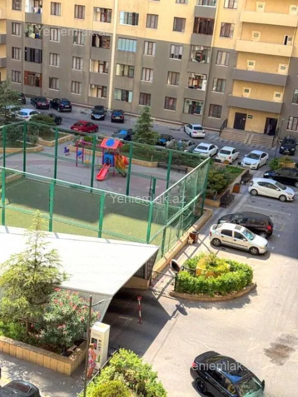 Satılır 3 otaqlı yeni tikili 110 m²