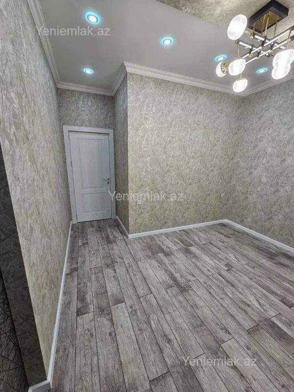 Satılır 3 otaqlı yeni tikili 60 m²