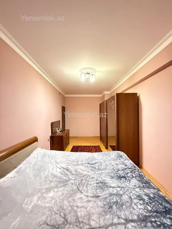 Satılır 3 otaqlı yeni tikili 101 m²