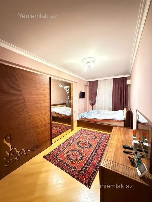 Satılır 3 otaqlı yeni tikili 101 m²