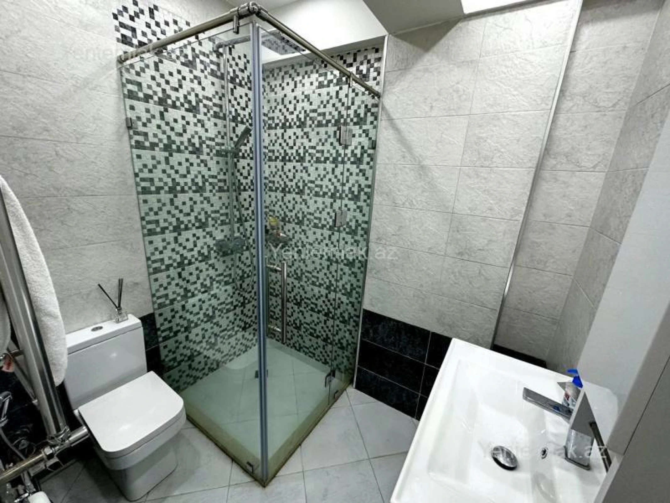 Satılır 4 otaqlı yeni tikili 126 m²