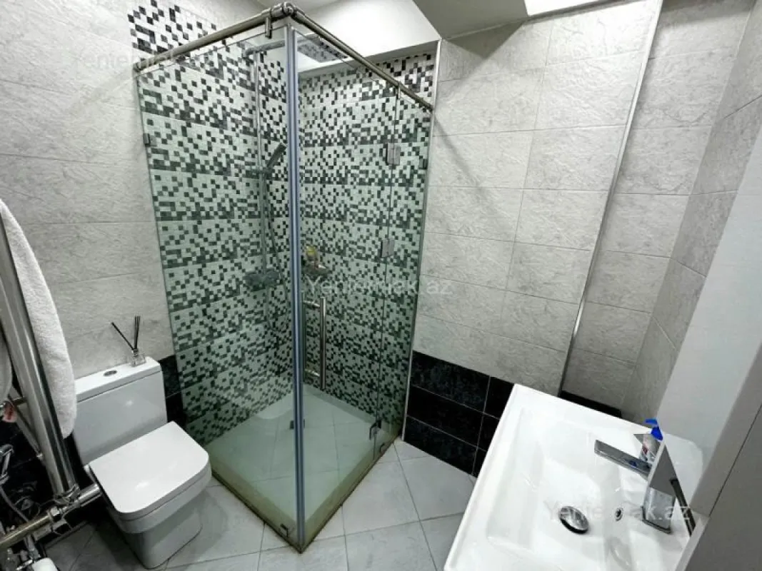 Satılır 4 otaqlı yeni tikili 126 m²