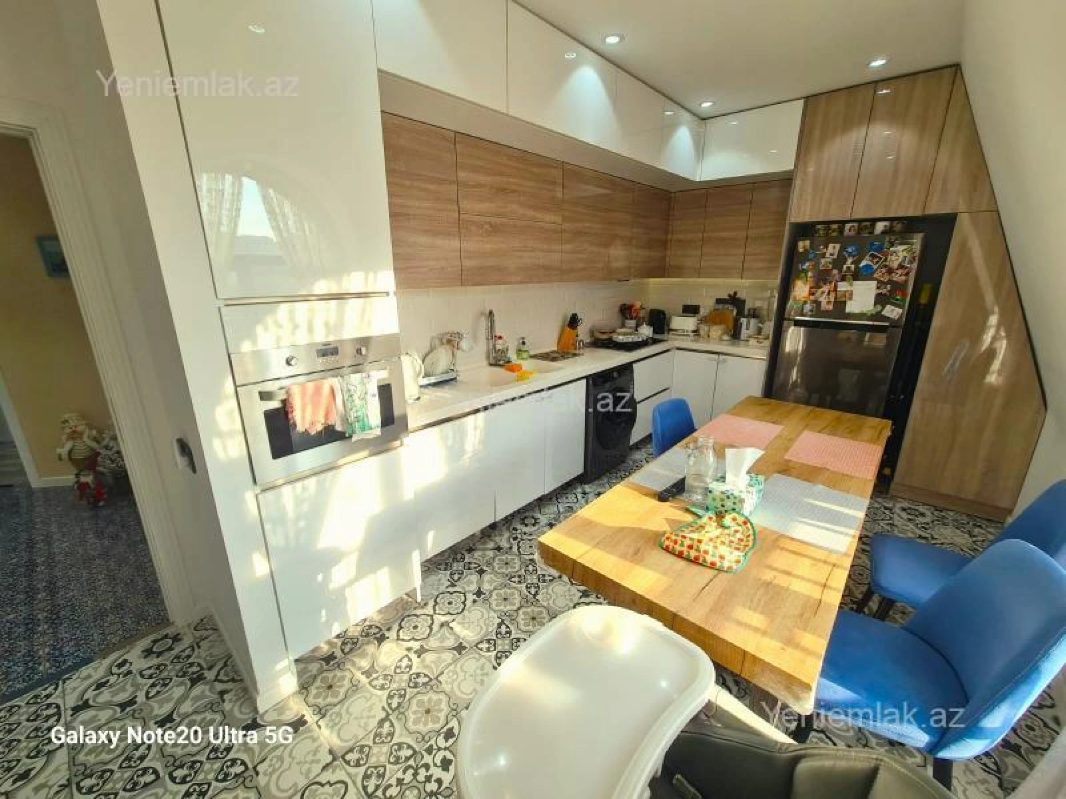 Satılır 4 otaqlı yeni tikili 135 m²