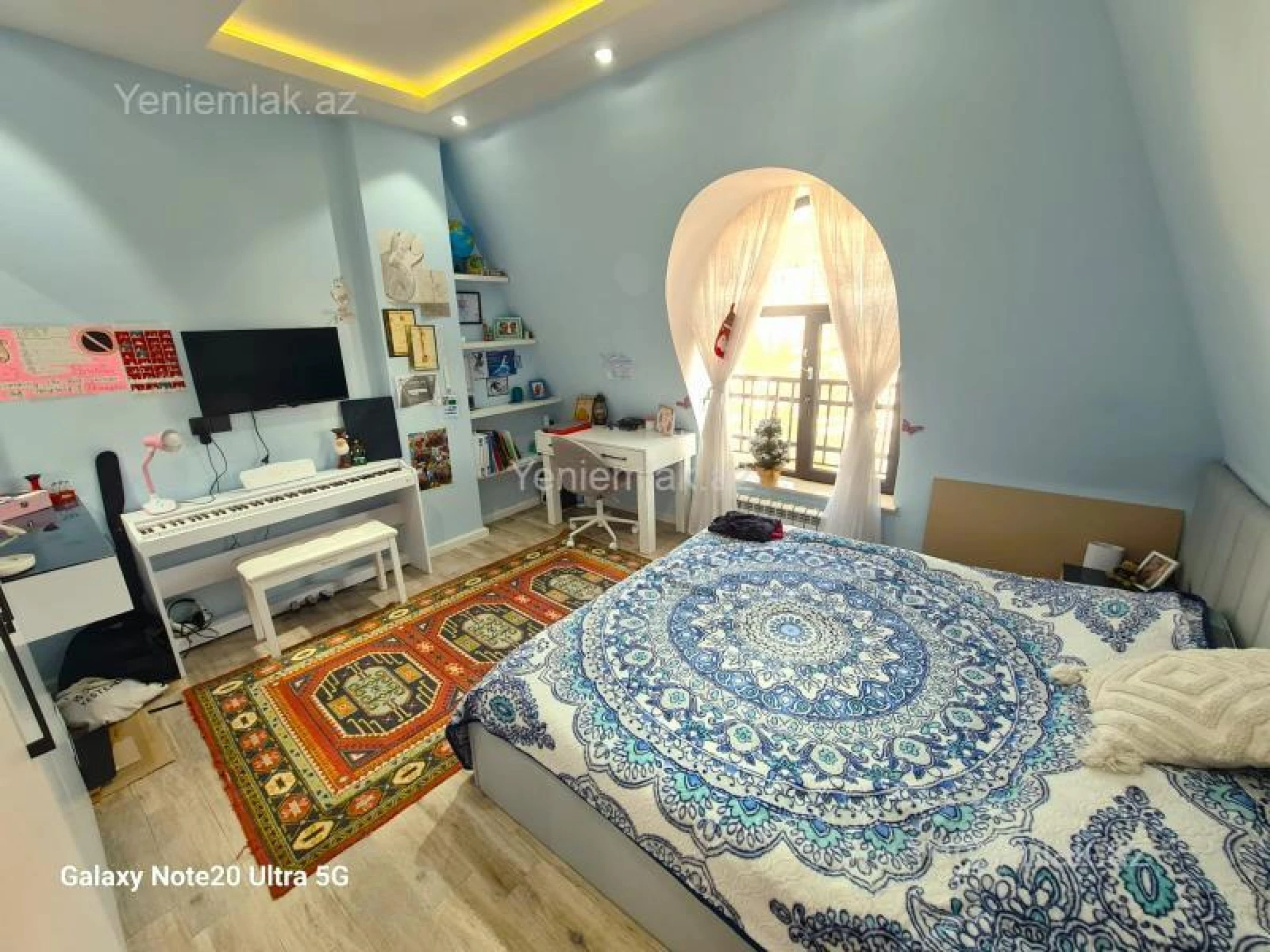 Satılır 4 otaqlı yeni tikili 135 m²