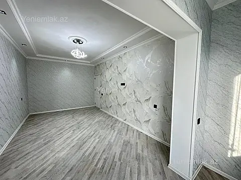 Satılır 2 otaqlı köhnə tikili 65 m²