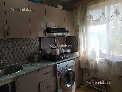 Satılır 2 otaqlı köhnə tikili 48.5 m²