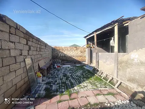 Satılır 2 otaqlı həyət evi 60 m²