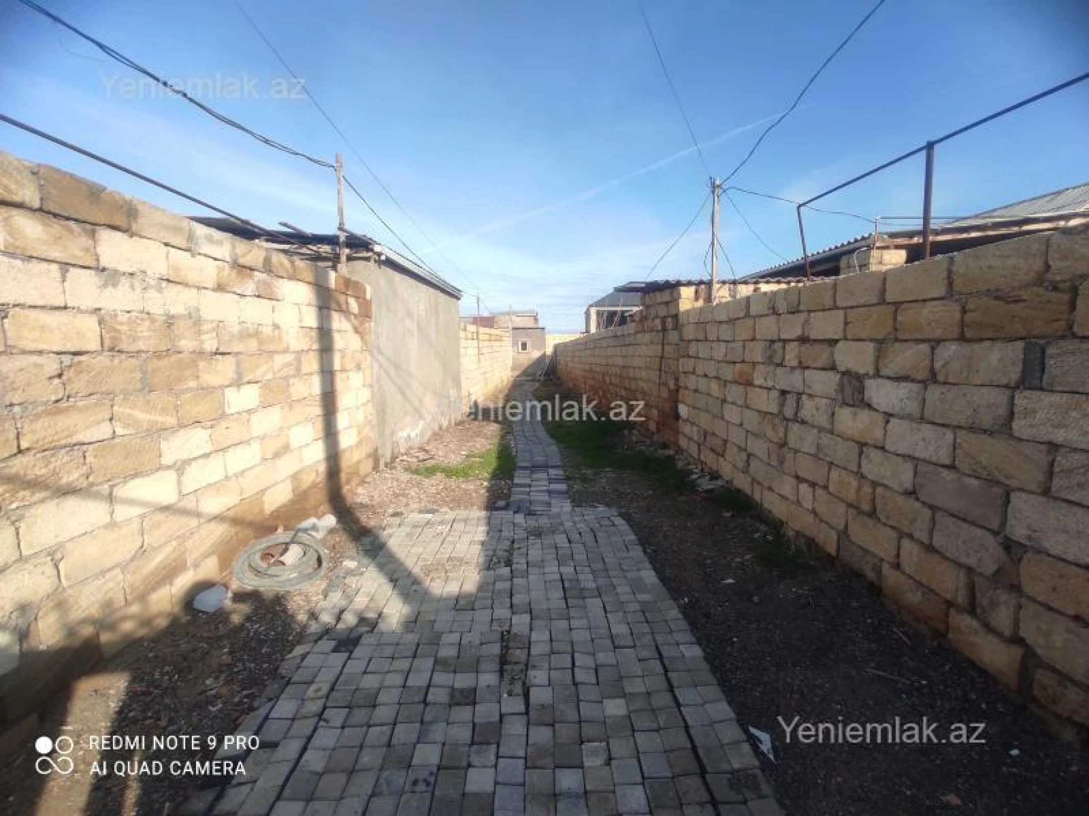 Satılır 2 otaqlı həyət evi 60 m²