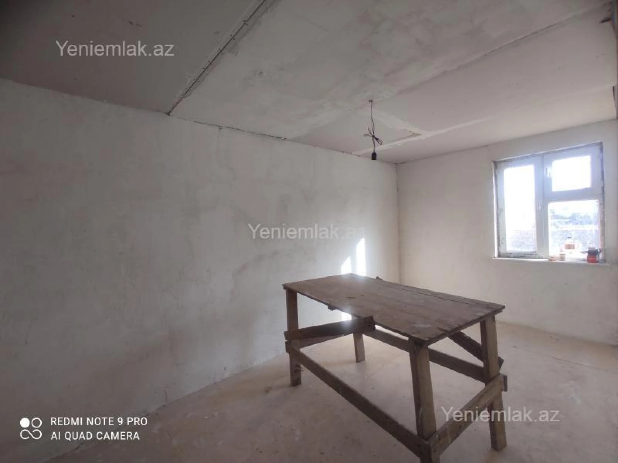 Satılır 2 otaqlı həyət evi 60 m²