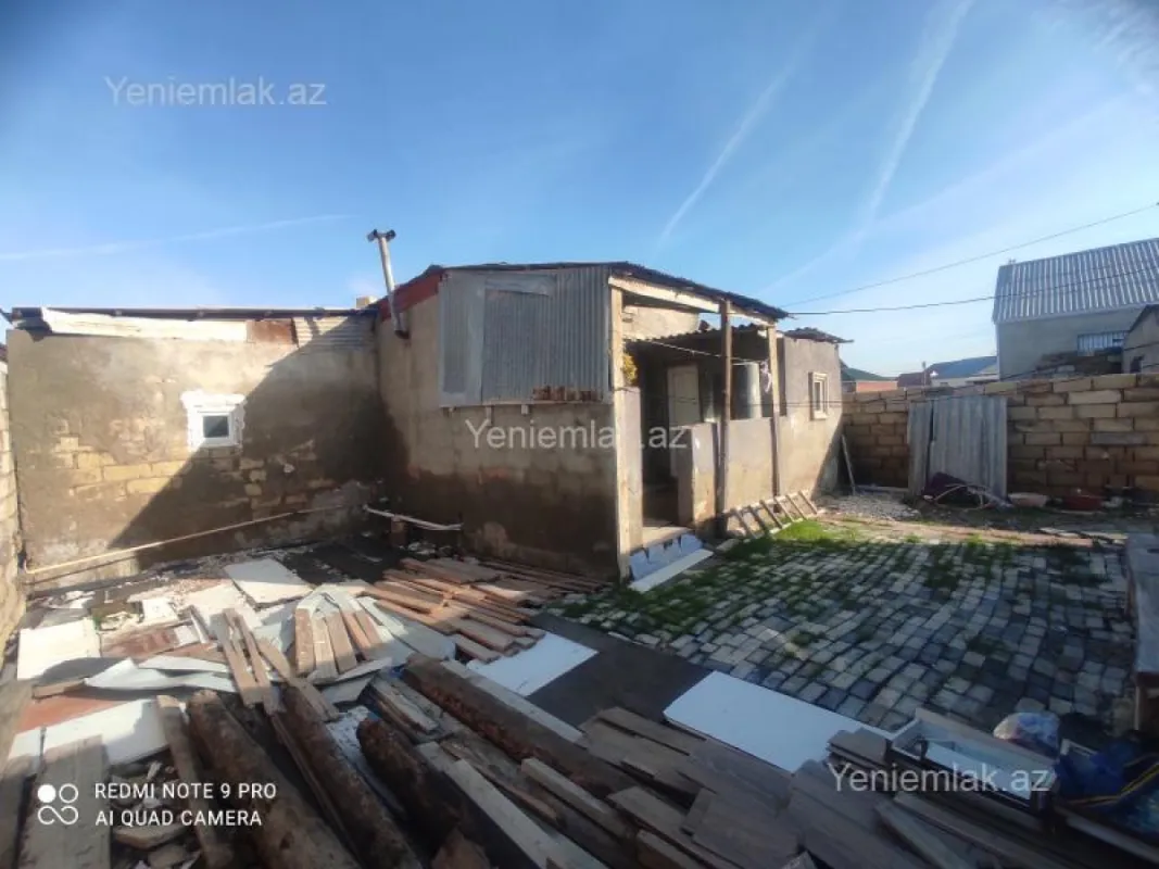 Satılır 2 otaqlı həyət evi 60 m²