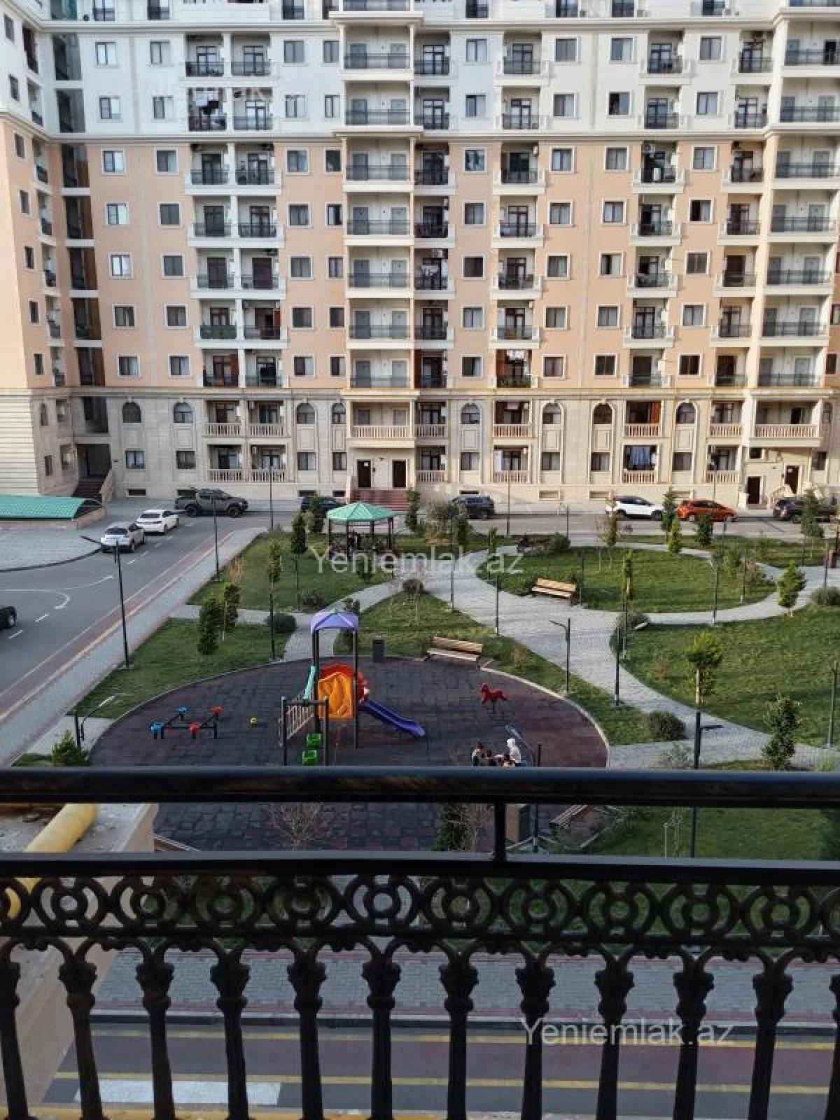 Satılır 2 otaqlı yeni tikili 42 m²