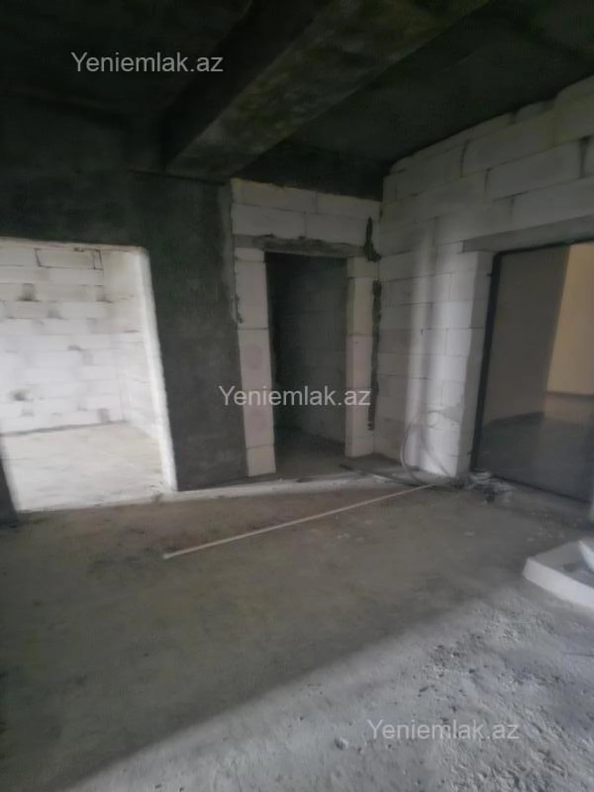 Satılır 3 otaqlı yeni tikili 125 m²