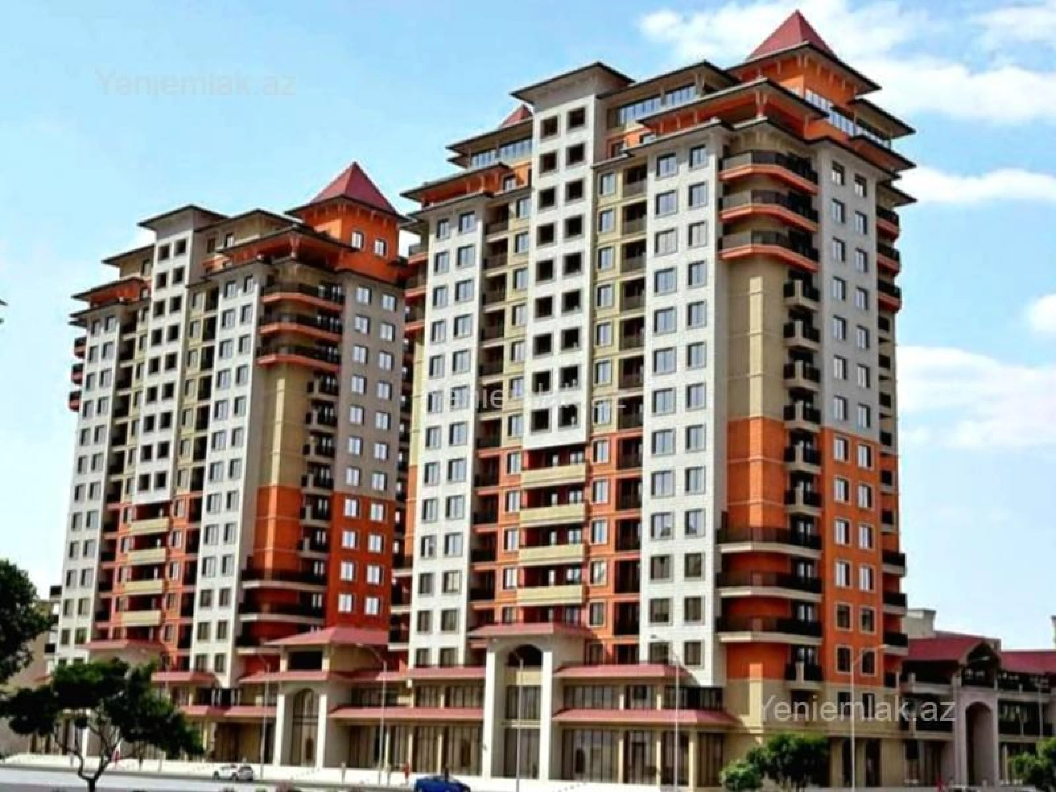 Satılır 3 otaqlı yeni tikili 125 m²