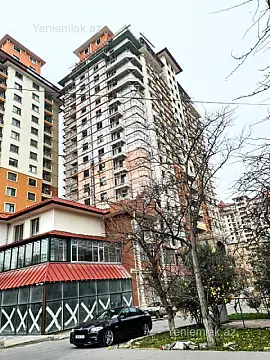 Satılır 3 otaqlı yeni tikili 125 m²