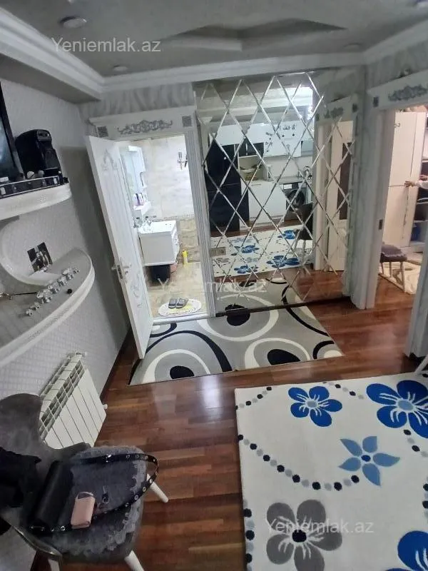 Satılır 2 otaqlı yeni tikili 50 m²