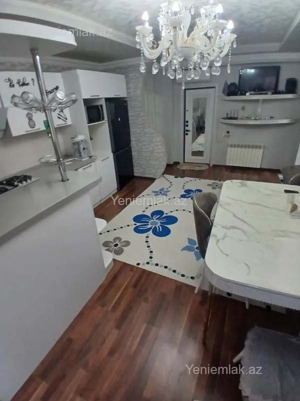 Satılır 2 otaqlı yeni tikili 50 m²