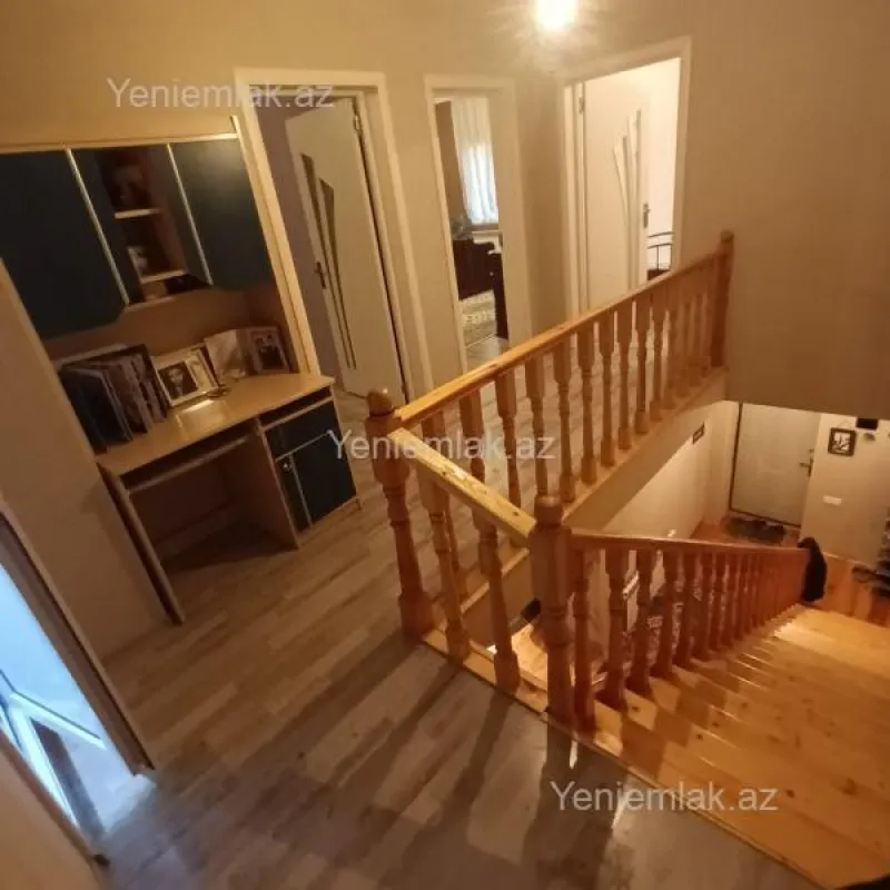Satılır 4 otaqlı həyət evi 120 m²