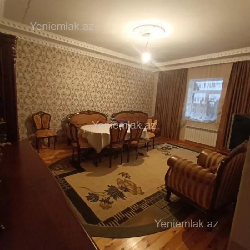 Satılır 4 otaqlı həyət evi 120 m²