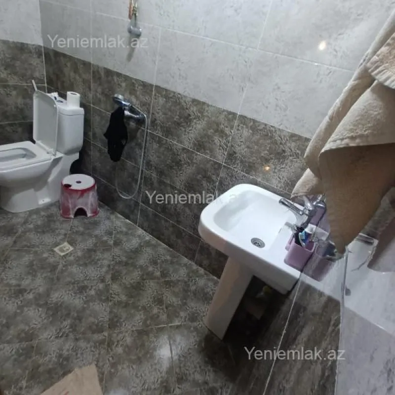 Satılır 4 otaqlı həyət evi 120 m²