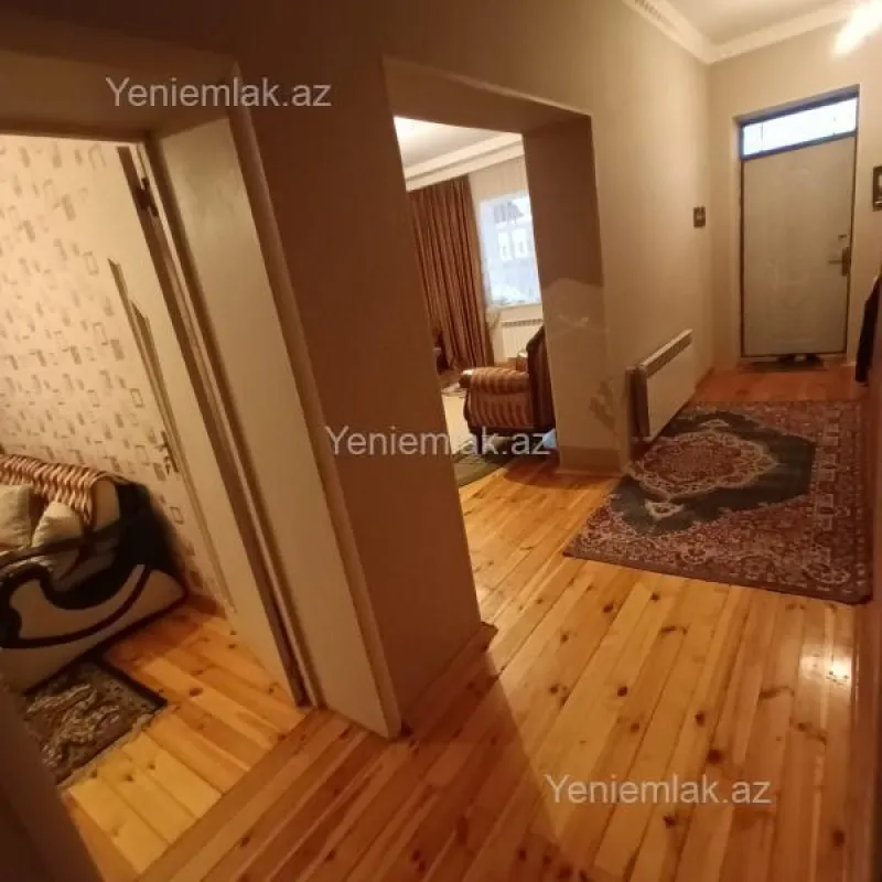 Satılır 4 otaqlı həyət evi 120 m²