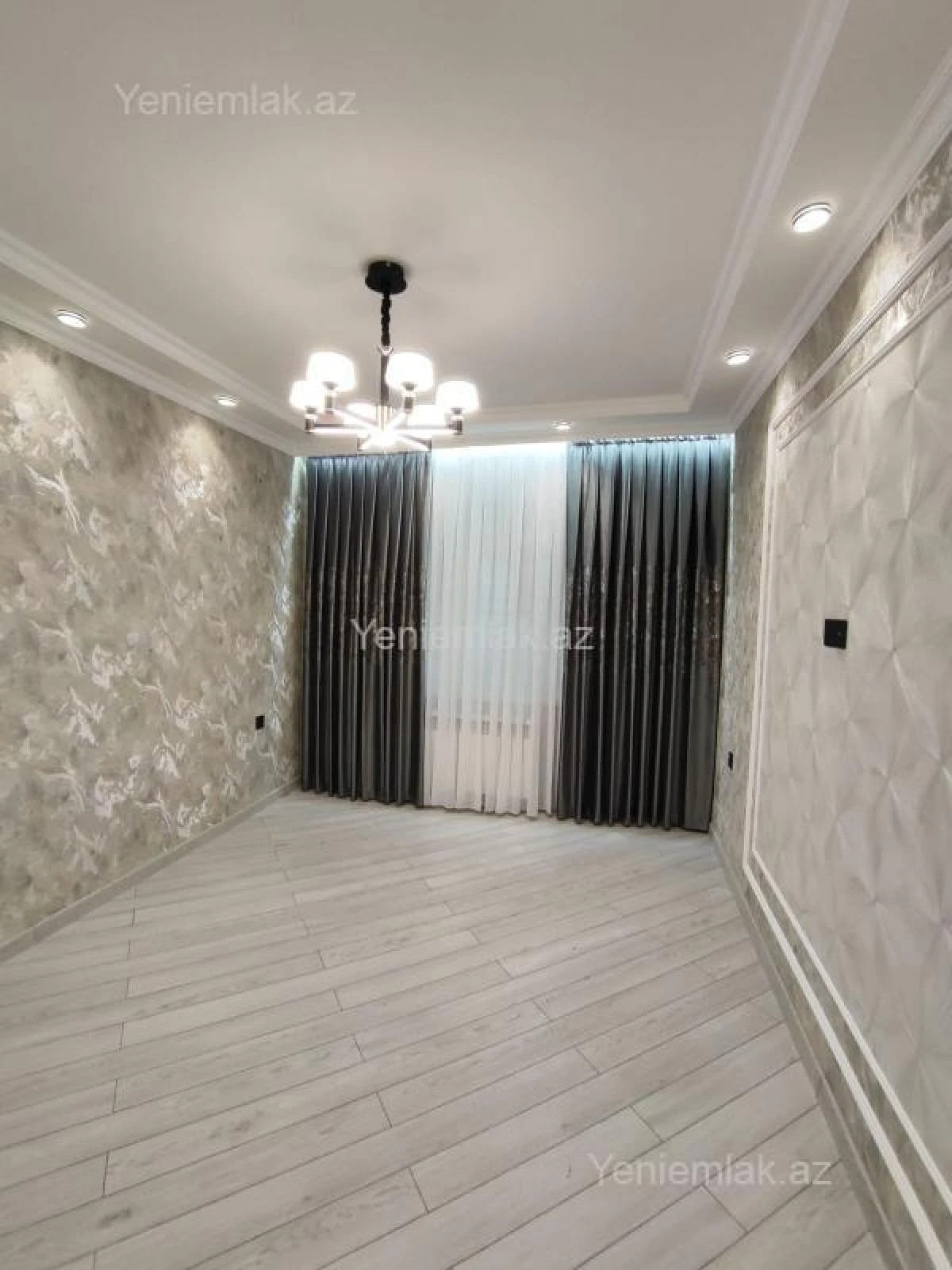 Satılır 2 otaqlı köhnə tikili 60 m²