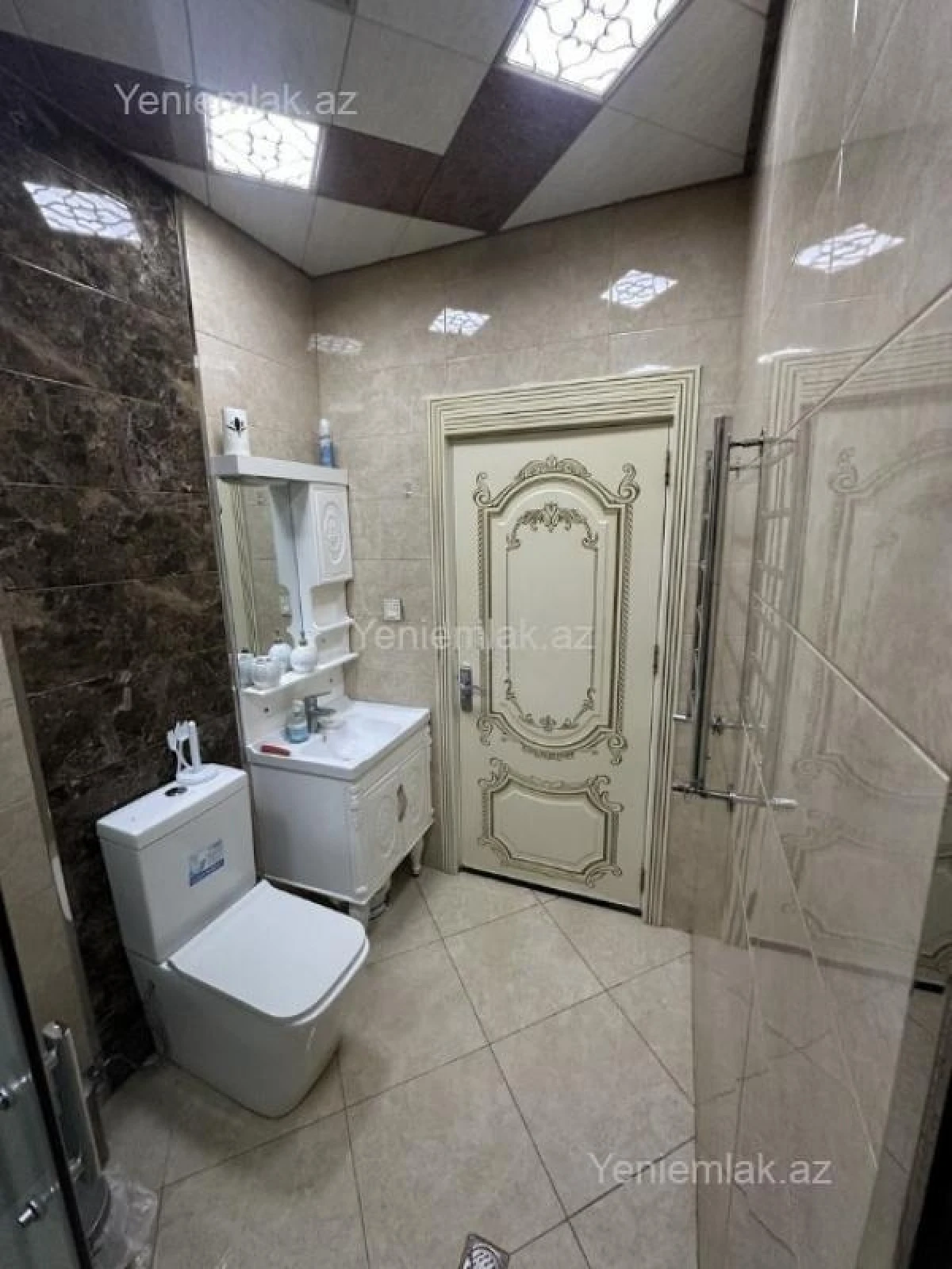 Satılır 3 otaqlı yeni tikili 90 m²