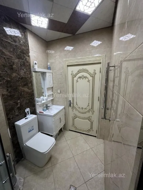 Satılır 3 otaqlı yeni tikili 90 m²