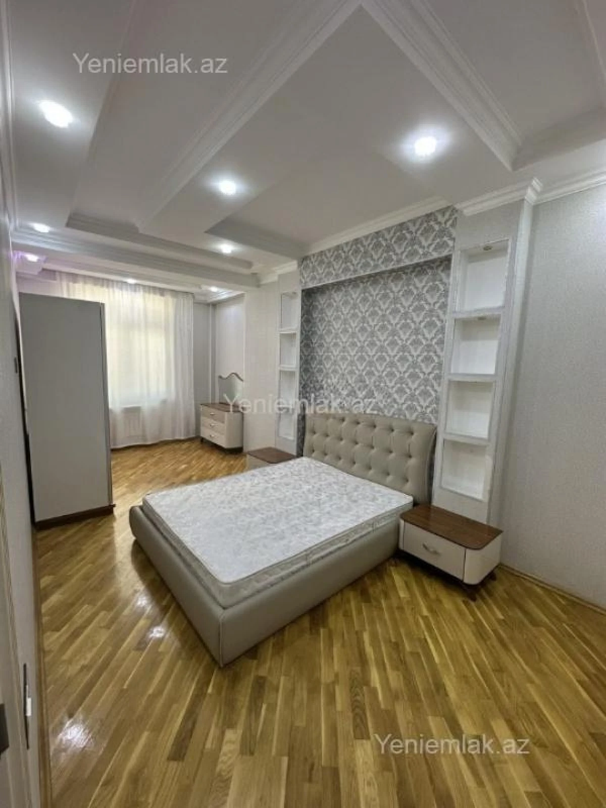 Satılır 3 otaqlı yeni tikili 90 m²