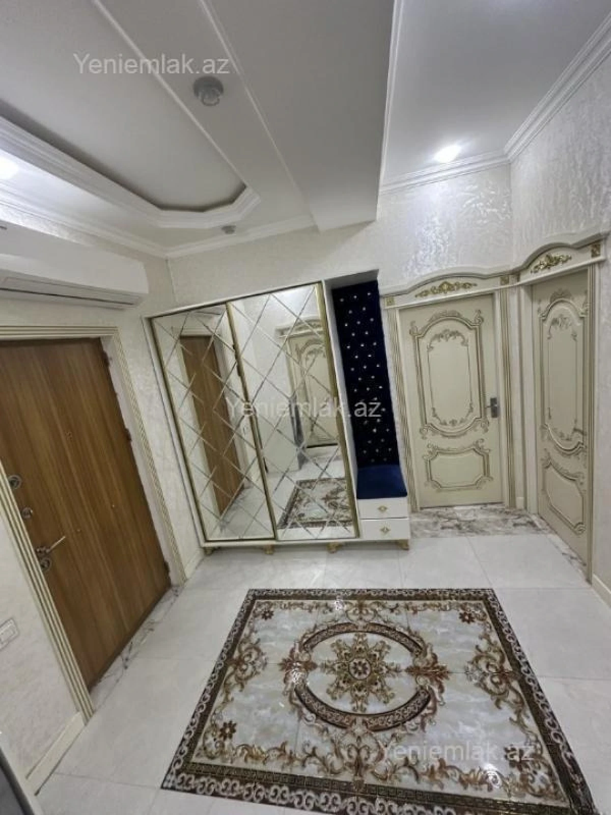 Satılır 3 otaqlı yeni tikili 90 m²