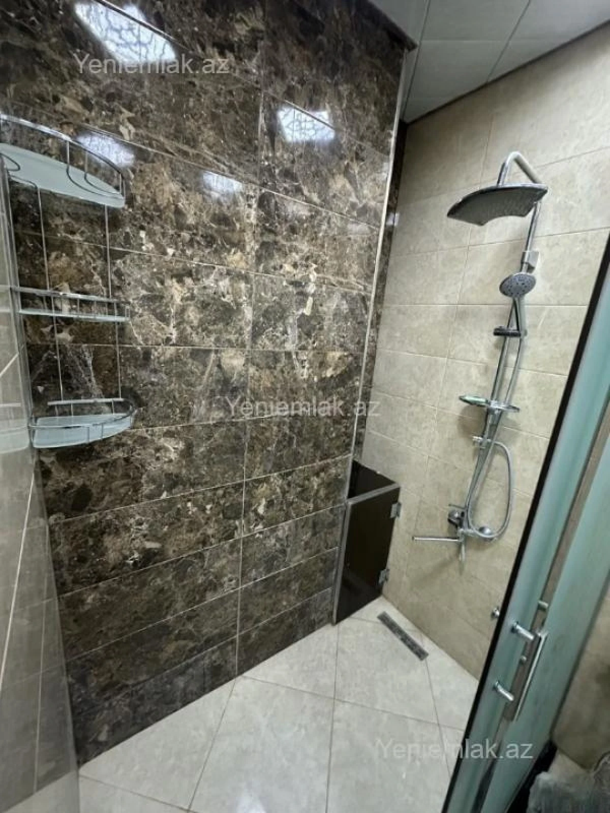 Satılır 3 otaqlı yeni tikili 90 m²