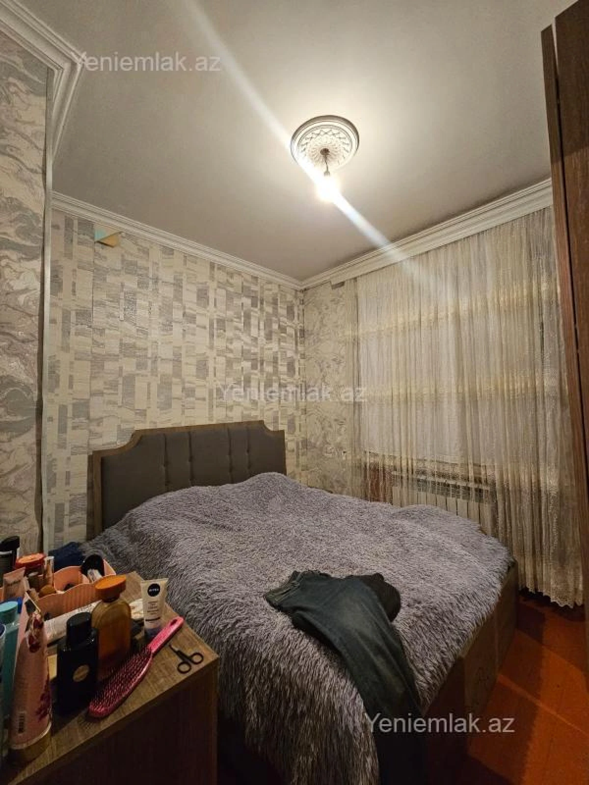 Satılır 3 otaqlı köhnə tikili 60 m²