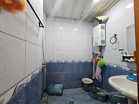 Satılır 3 otaqlı köhnə tikili 60 m²