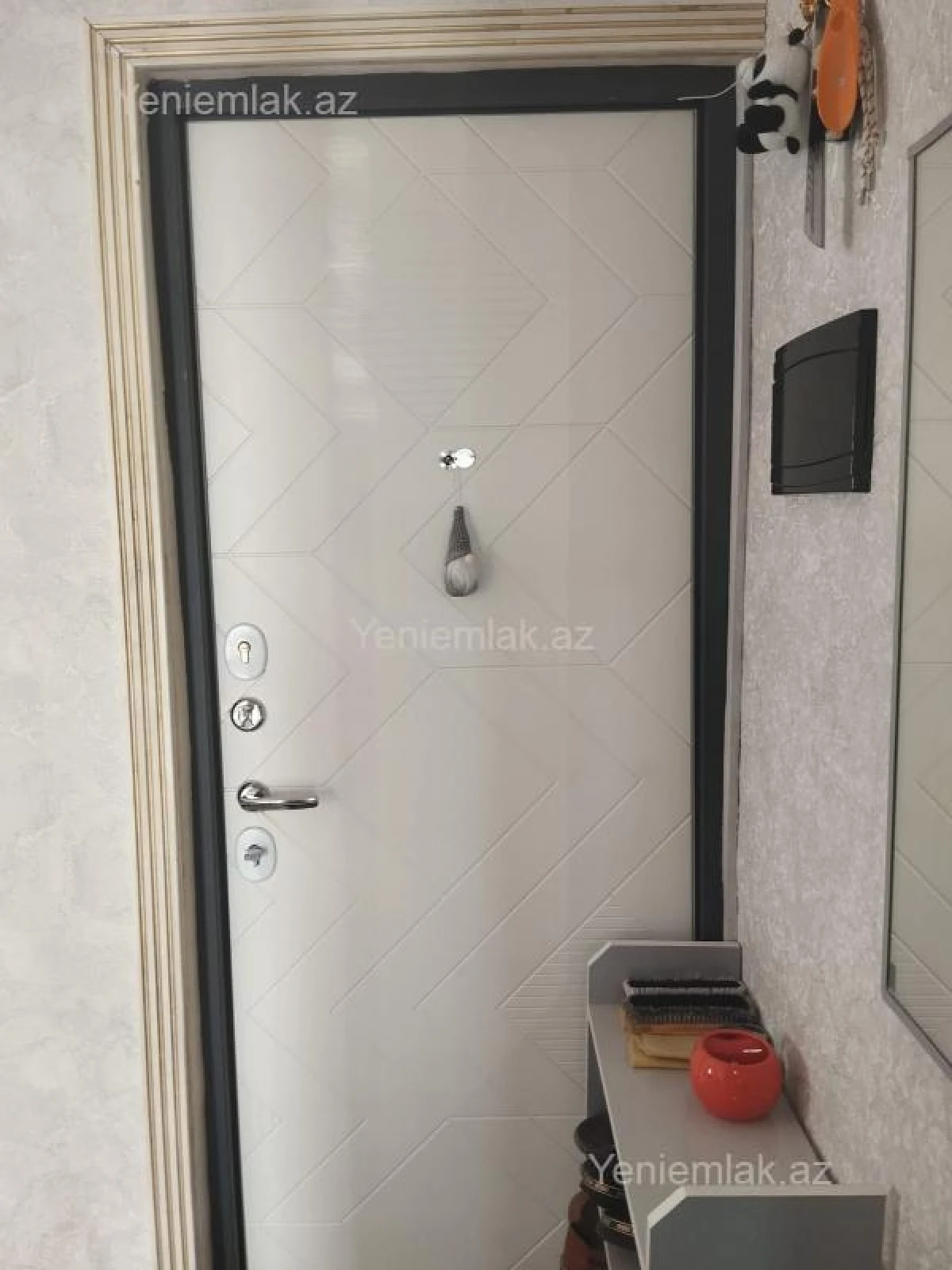 Satılır 3 otaqlı köhnə tikili 72 m²