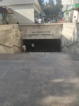 Satılır 3 otaqlı köhnə tikili 72 m²