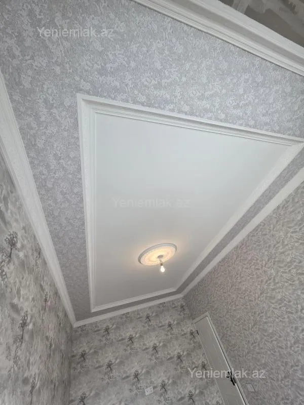 Satılır 3 otaqlı həyət evi 135 m²