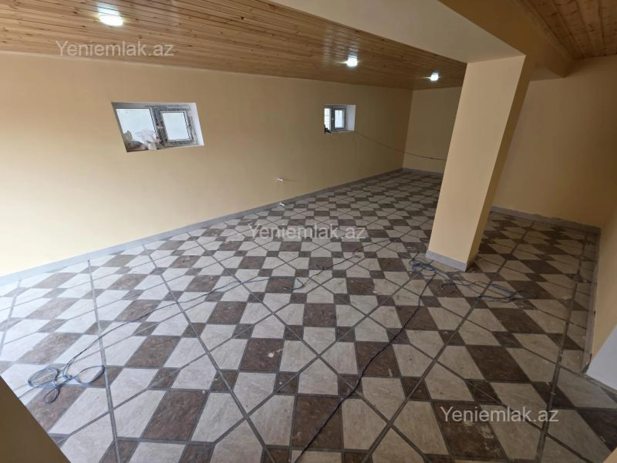 Satılır 3 otaqlı həyət evi 135 m²