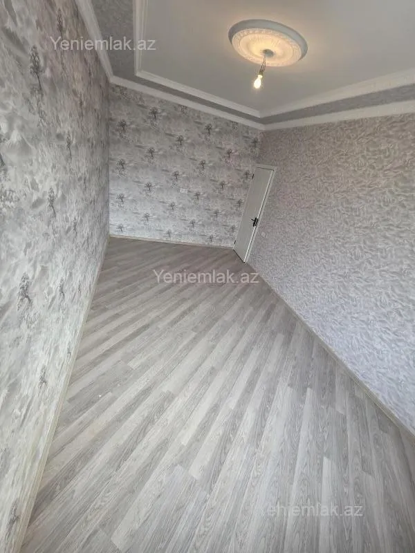 Satılır 3 otaqlı həyət evi 135 m²