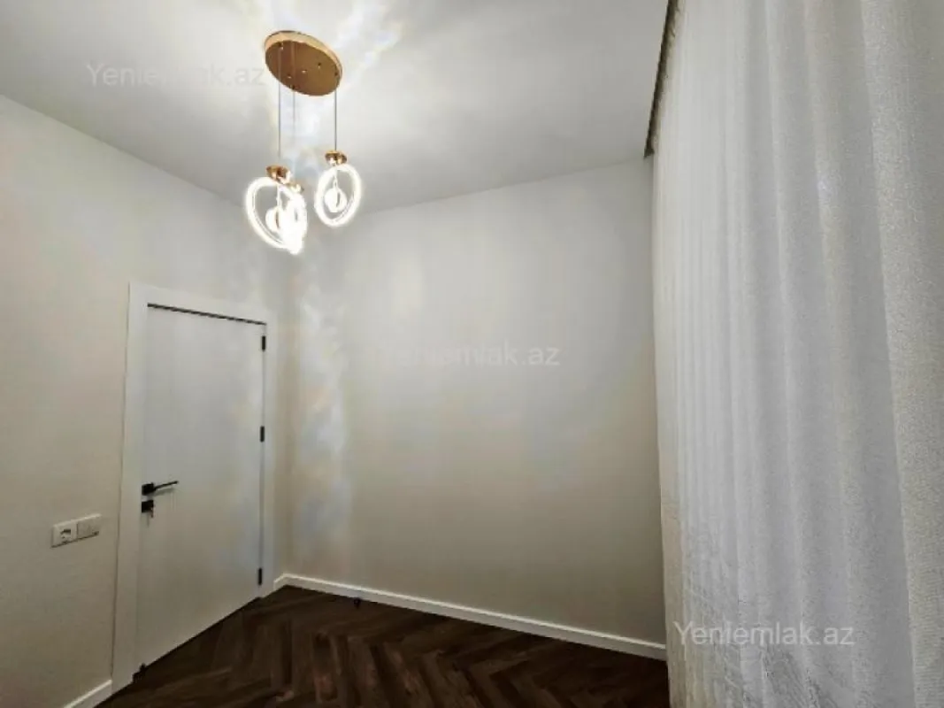 Satılır 3 otaqlı yeni tikili 81 m²