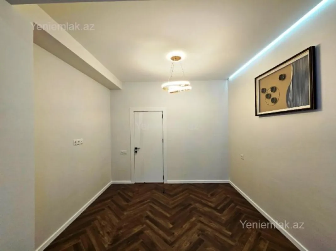 Satılır 3 otaqlı yeni tikili 81 m²