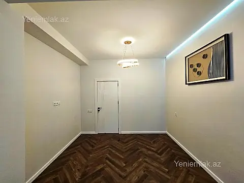 Satılır 3 otaqlı yeni tikili 81 m²