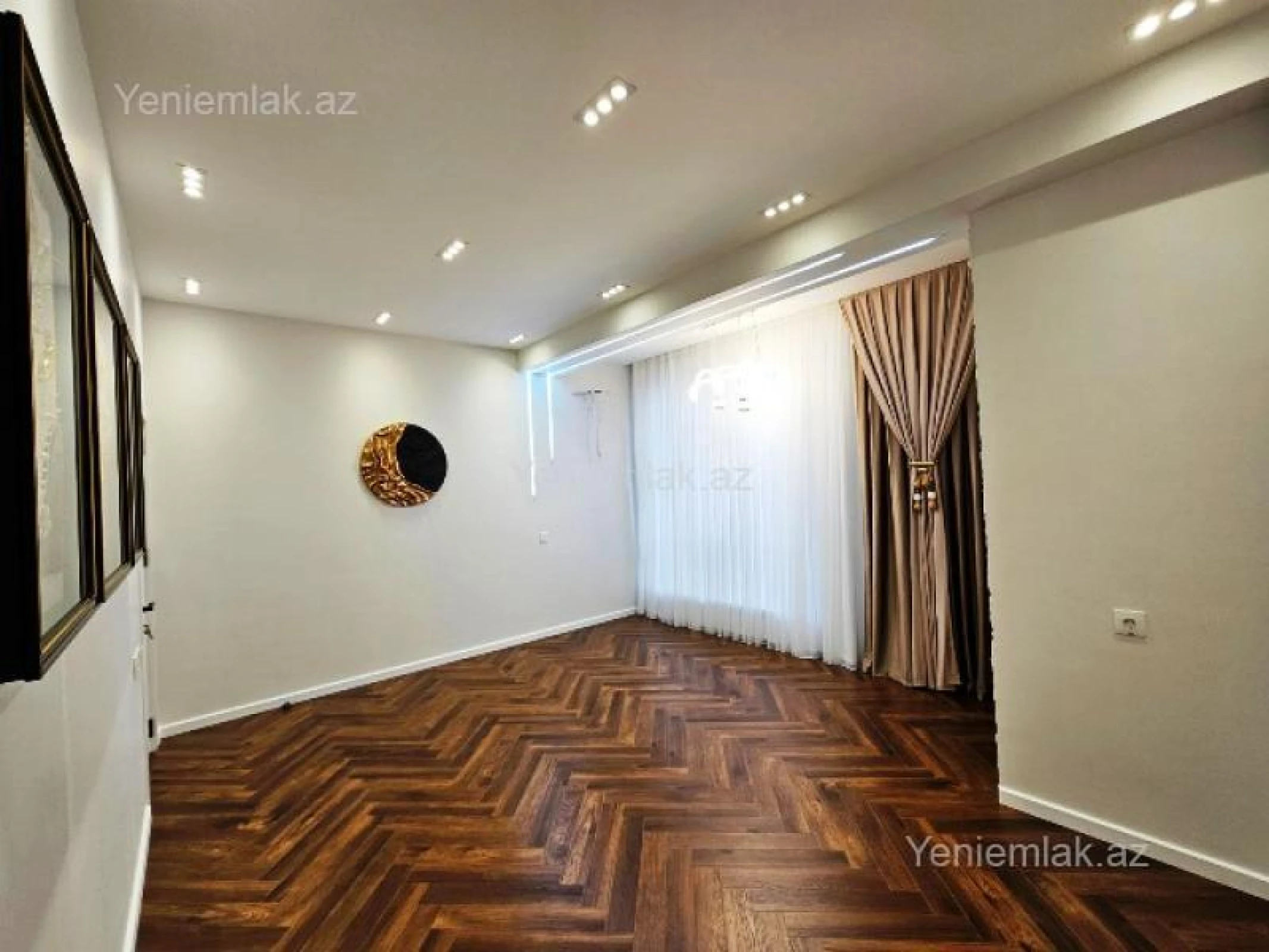 Satılır 3 otaqlı yeni tikili 81 m²