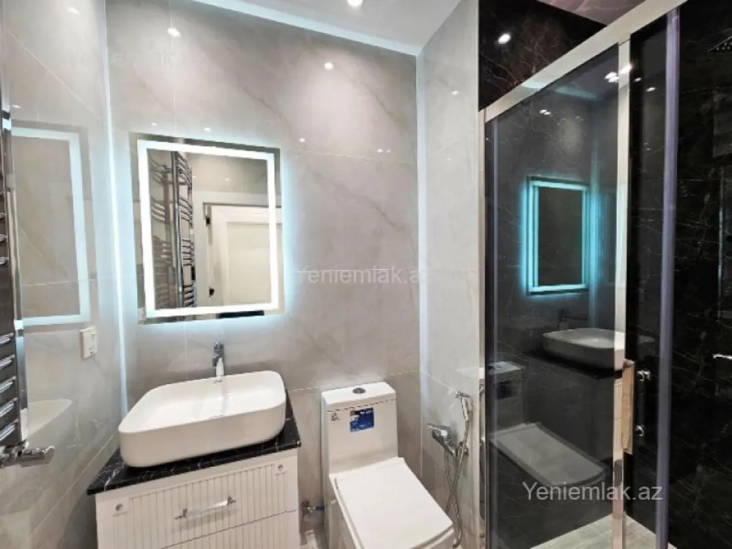 Satılır 3 otaqlı yeni tikili 81 m²